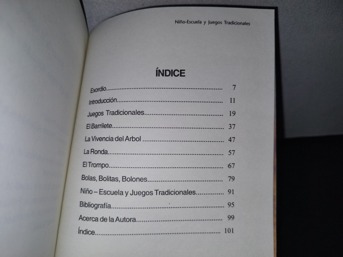 195- Niño-Escuela Y Juegos Tradicionales - Glady Emma Rosales Beba