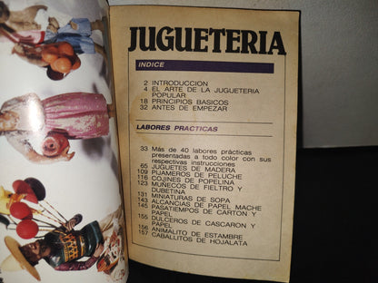 101- Juguetería. Enciclopedia De Última Moda. No. 42 - 1990
