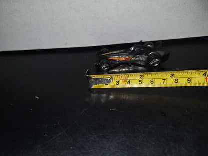 A3- Carrito Hot Wheels. F-Racer - 2003 Mattel. Malaysia