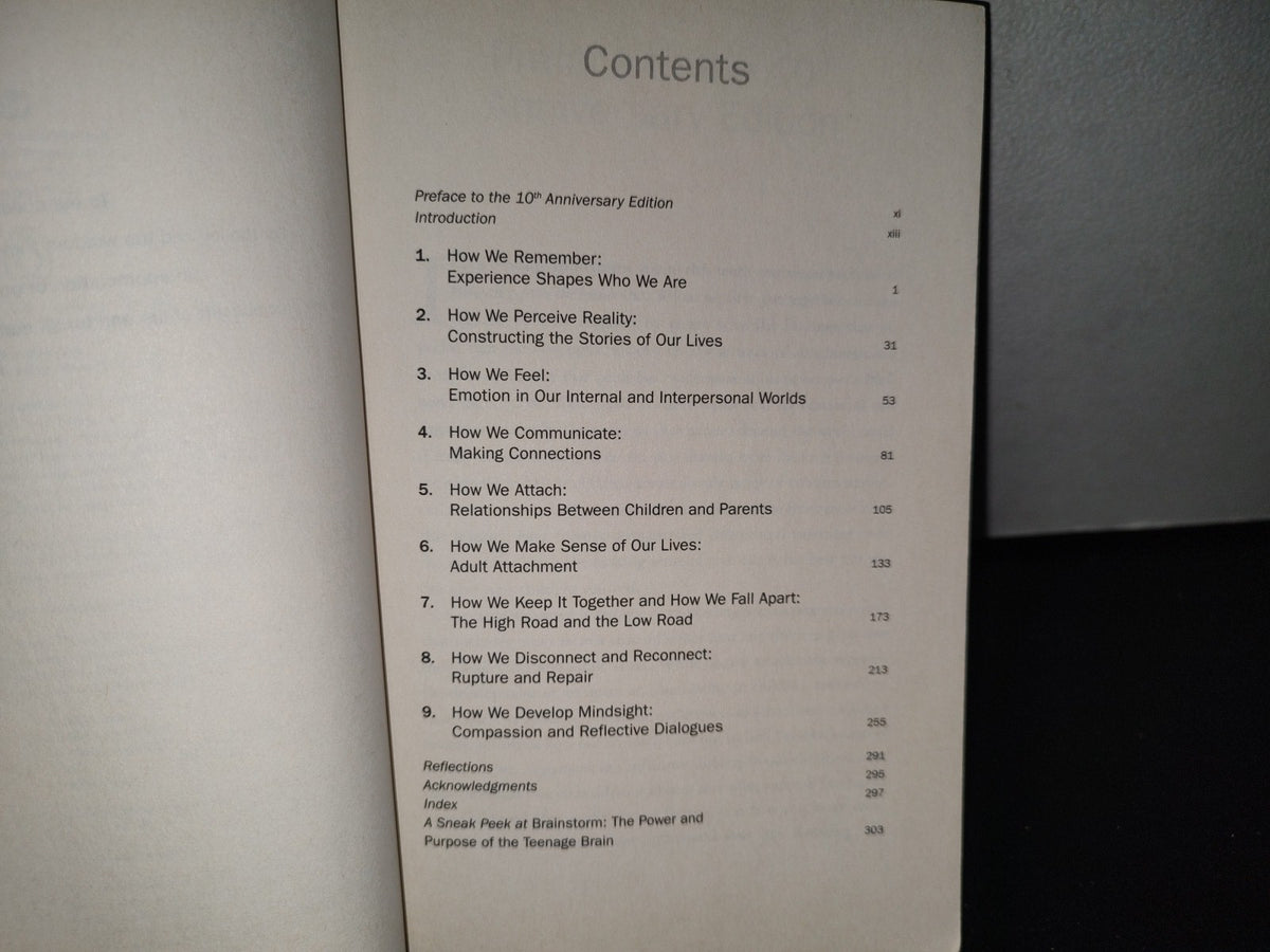 80- Parenting From The Inside Out - Daniel J. Siegel, M. D., And Mary Hartzell, M. Ed.