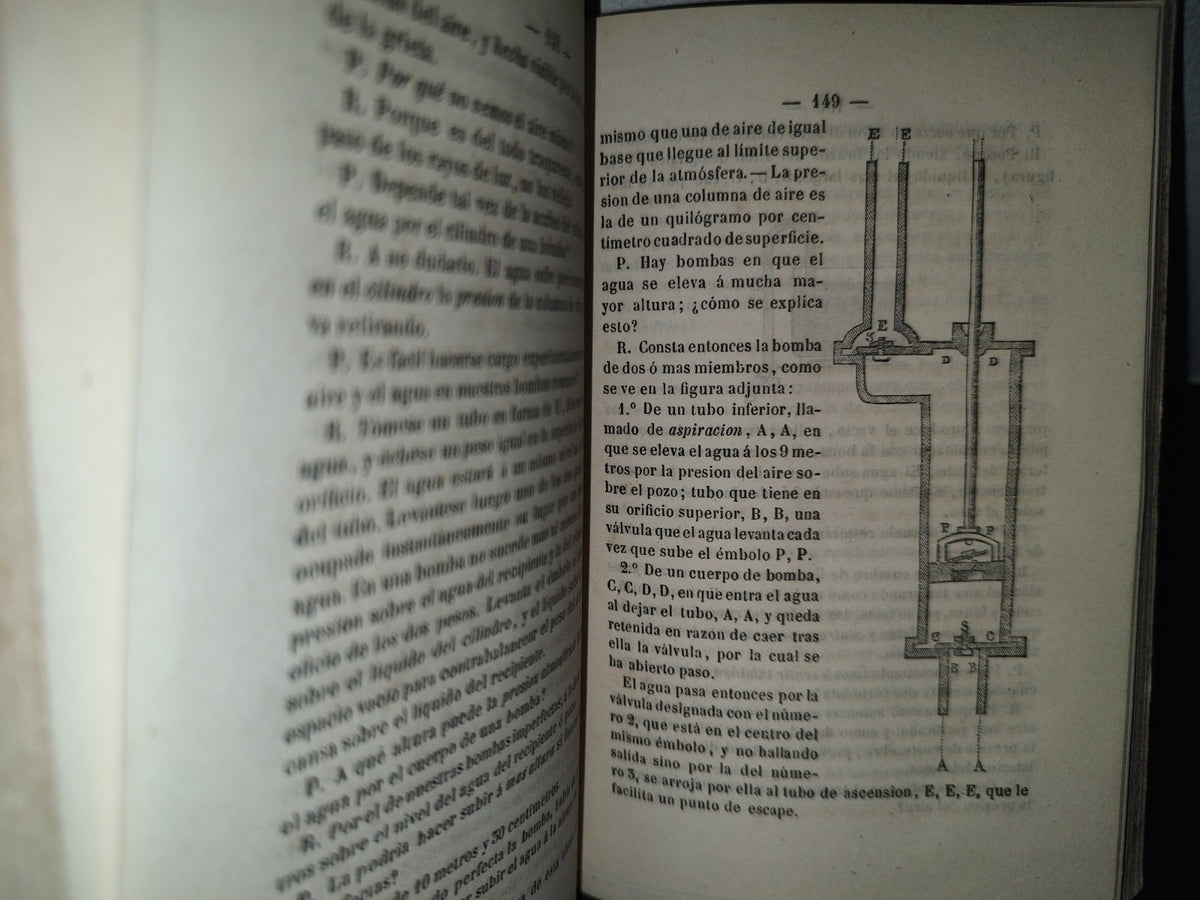 196- La Clave De Las Ciencias. Manual Para El Conocimiento De Los Fenómenos Comunes De La Naturaleza - E. C. Brewer - Madrid. Calleja, López Y Rivadeneyra, Editores, 1958