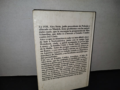 66- Arena - Norman Bogner - Plaza & Janés - Primera Edición: Marzo, 1982