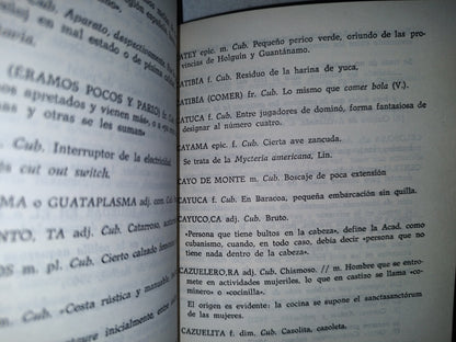 118- El Habla Popular Cubana De Hoy. Argelio Santiesteban. Edit. Ciencias Sociales, La Habana 1985
