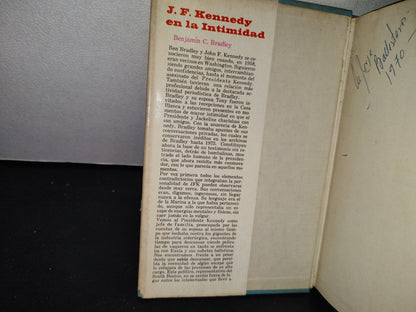 32- J. F. Kennedy En La Intimidad - Benjamin C. Bradlee
