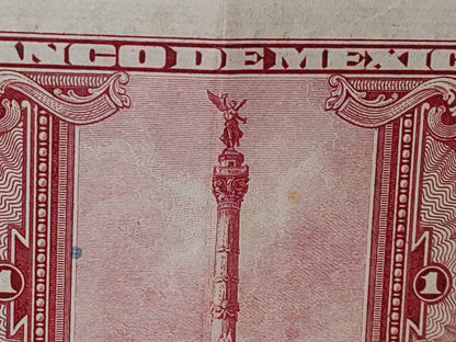 A10C1-2- Antiguo Billete Del Banco De México: Un Pesos. Calendario Azteca - Serie R 1277040 - 1943