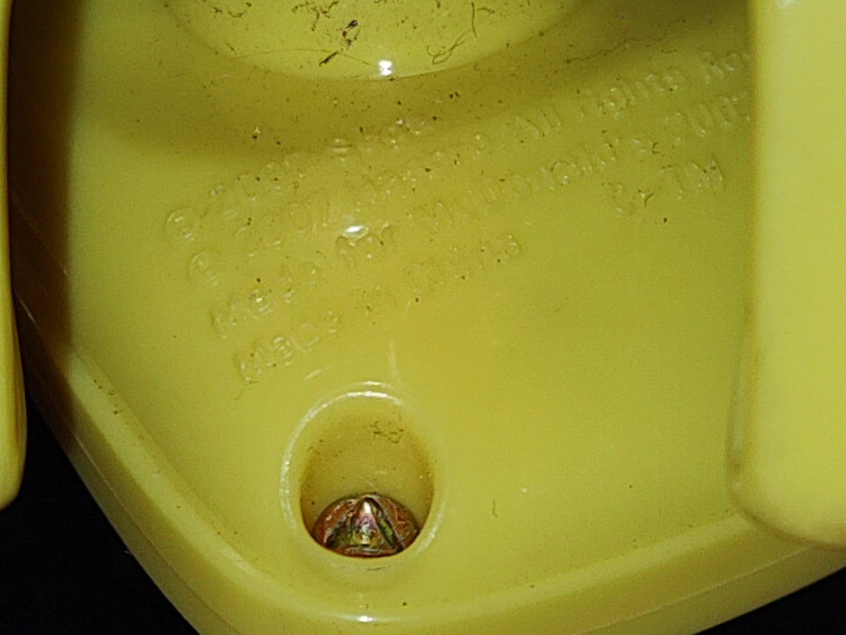 A5- Juguete De Mcdonald'S: Dog, Color Amarillo - 2007