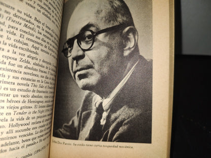 75- Biblioteca Rtv. Literatura Norteamericana - Cándido Pérez Gallego - Editorial Planeta / Editora Nacional, 1975