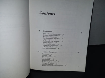 128- Unix. Administration Guide For System V. Rebecca Thomas, Phd, Rik Farrow