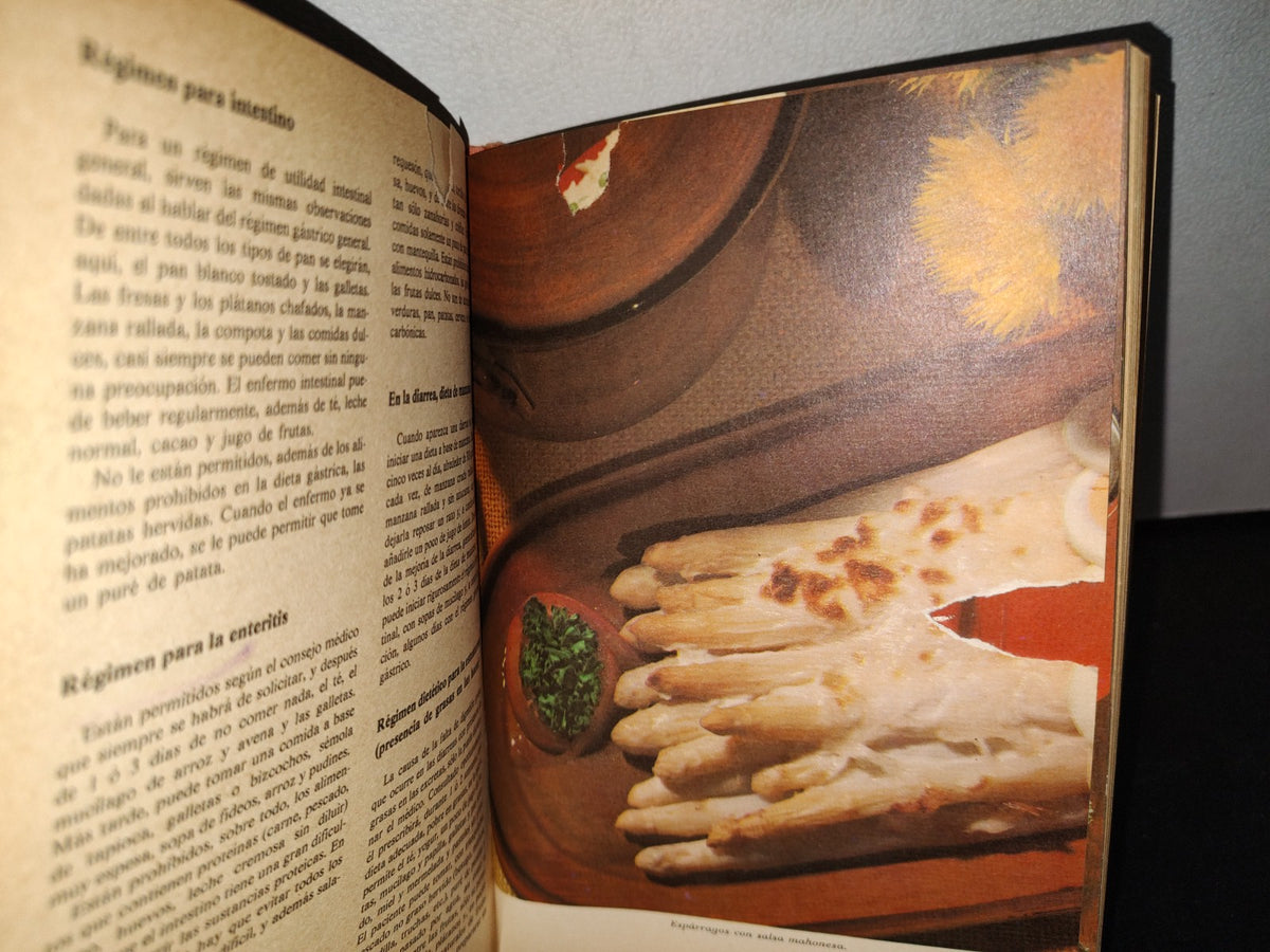 50- Cocina Dietética Y De Régimen - Ediciones Nauta - 1981