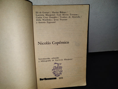 74- Sepsetentas. Nicolás Copérnico - Primera Edición 1975