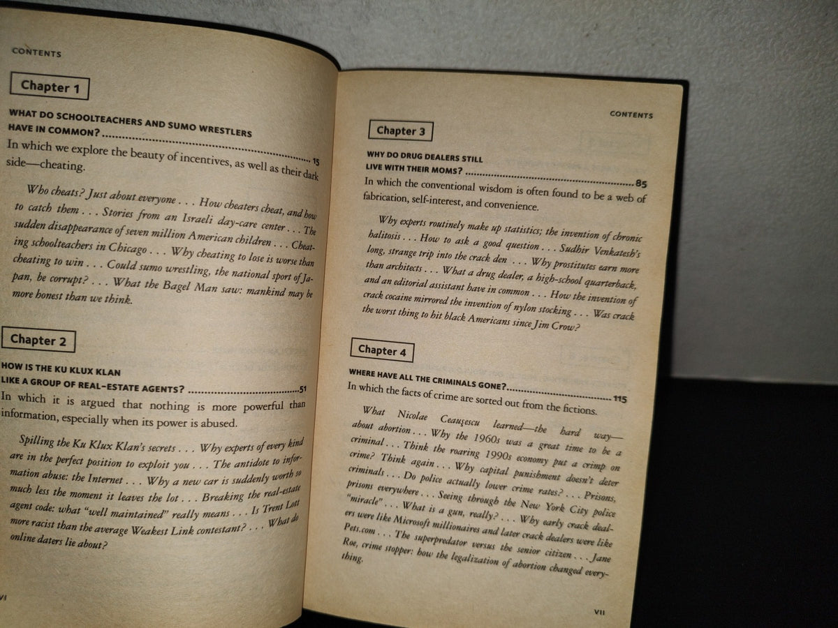 202- Freakonomics. A Rogue Economist Explores De Hidden Side Of Everything - Steven D. Levitt