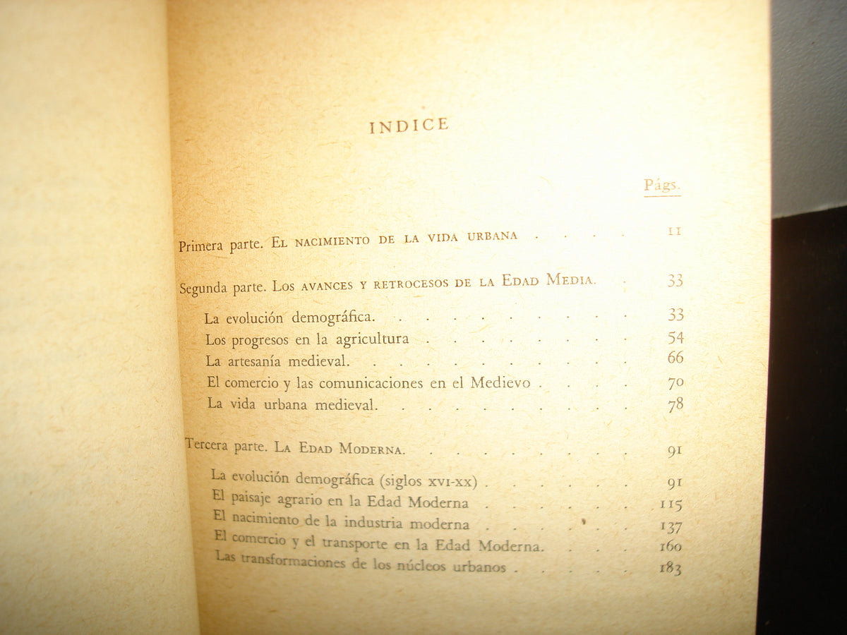 21- Biblioteca Básica Salvat - Los Fundamentos Del Siglo Xx