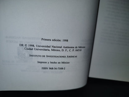 20- El Buque. Una Introducción Al Estudio Del Estatuto Jurídico De Las Embarcaciones. José David Enríquez Rosas - Universidad Panamericana / Universidad Nacional Autónoma De México - Primera Edición: 1998