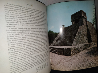172- Montezuma. Lord Of The Aztecs - C. A. Burland - Weidenfeld And Nicolson, London 1974