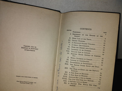 101- Hebrew Life And Times - Harold B. Hunting. The Abindong Press. First Edition Printed 1921