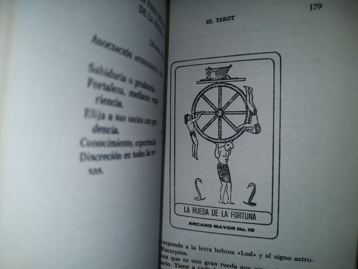 132- Tarot. La Baraja Profética - Joss Irish - 1983