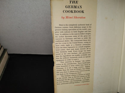 118- The German Cookbook. A Complete Guide To Mastering Authentic German Cooking. Mimi Sheraton 1965