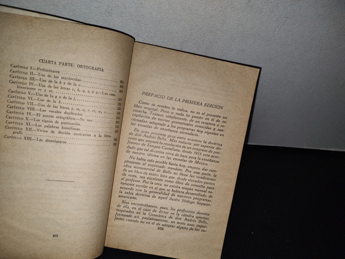 75- Manual De Gramática Castellana - Carlos González Peña
