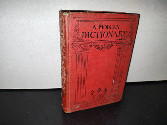 63- A Modern Dictionary Of The English Language. Macmillan And Co. Limited - 1900'S