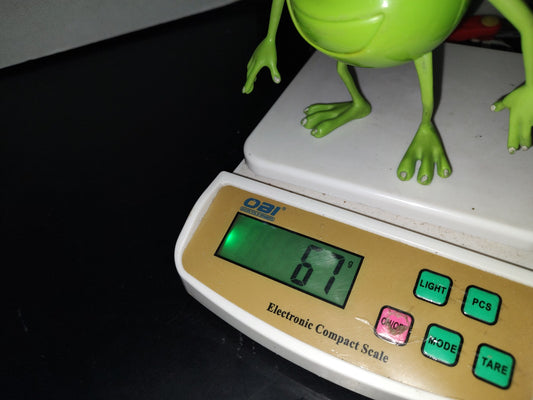A6- Figura Disney. Monsters Inc: Mike Wazowski - 2000'S