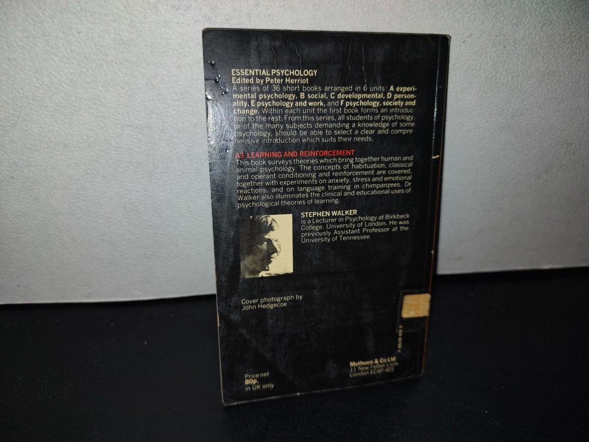 153- Essential Psychology. Learning And Reinforcement - Stephen Walker - First Published 1975