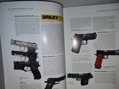 128- Enciclopedia De Pistolas Y Revólveres - A. E. Hartink - 2013