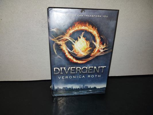 197- Divergent - Veronica Roth - Katherine Tegen Books - First Edition, 2011