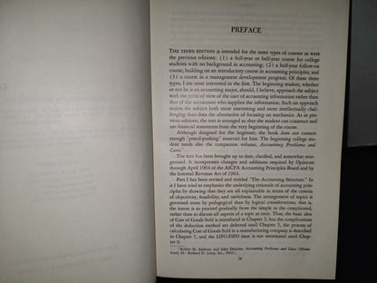 145- Management Accounting. Text And Cases - Robert N. Anthony - Richard D. Irwing, Inc. 1964