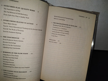 48- The Now Habit. Teh Strategic Program For Overcoming Procrastination And Enjoying Guilt-Free Play - Neil Fiore