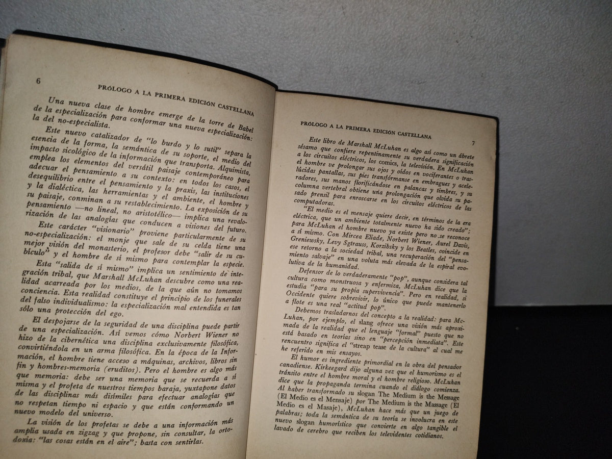 90- La Comprensión De Los Medios Como Las Extensiones Del Hombre - Marshall Mcluhan