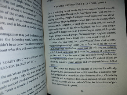 153- On The Brink. Breaking. Through Every Obstacle Into The Glory Of God - Rod Parsley - 2000