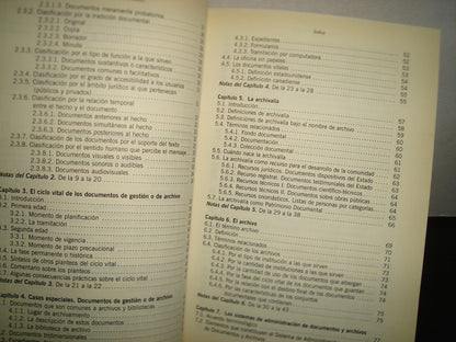 23- Administración De Documentos Y Archivos. Planteos Para El Siglo Xxi - Manuel Velázquez Murillo