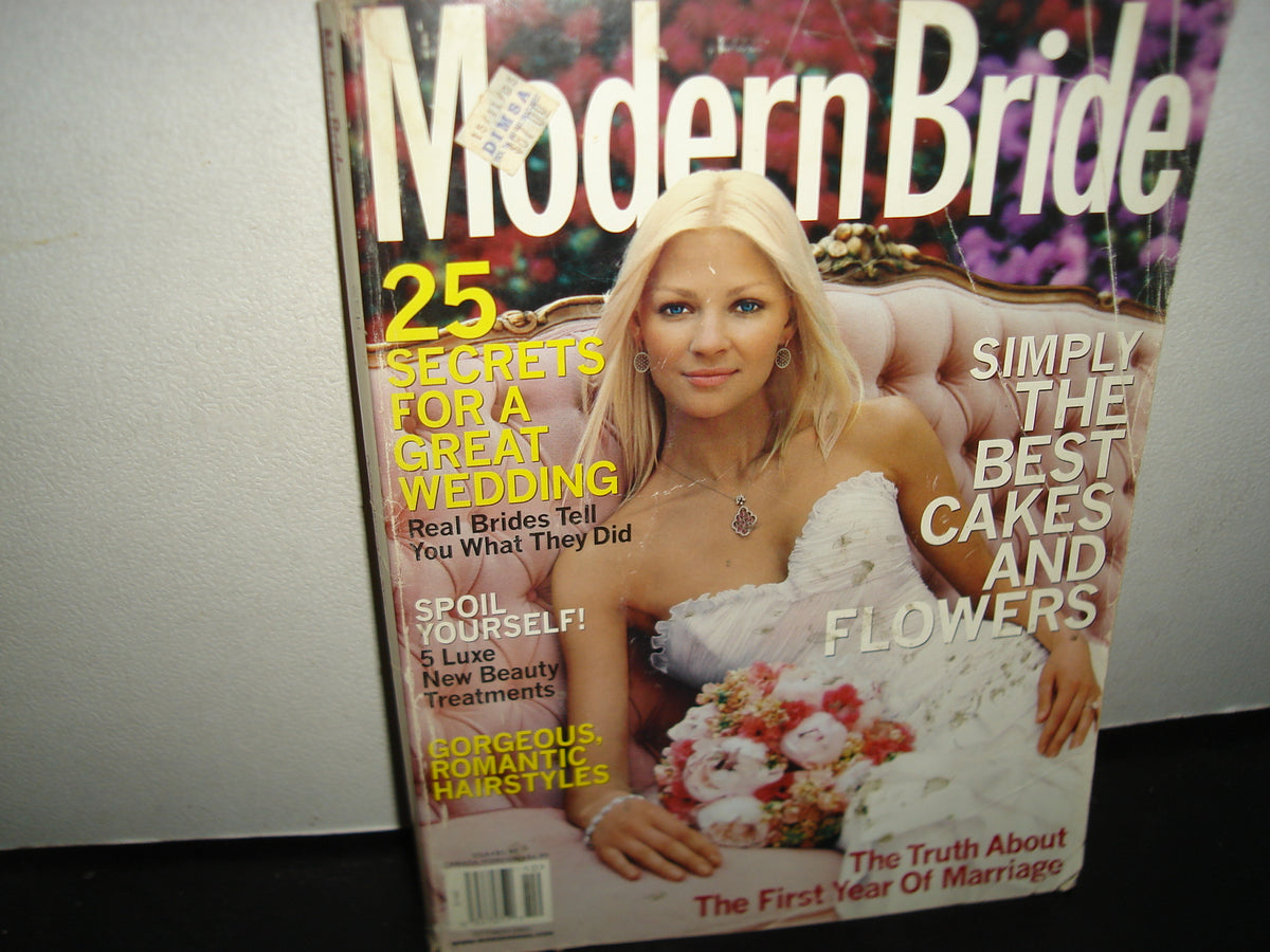24- Inglés - Revista Gruesa Sobre Vestidos De Novia. Modern Bride - 2005