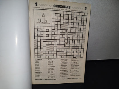 90- Mega Cruzadas. Crucigramas - No. 131 - 2000'S