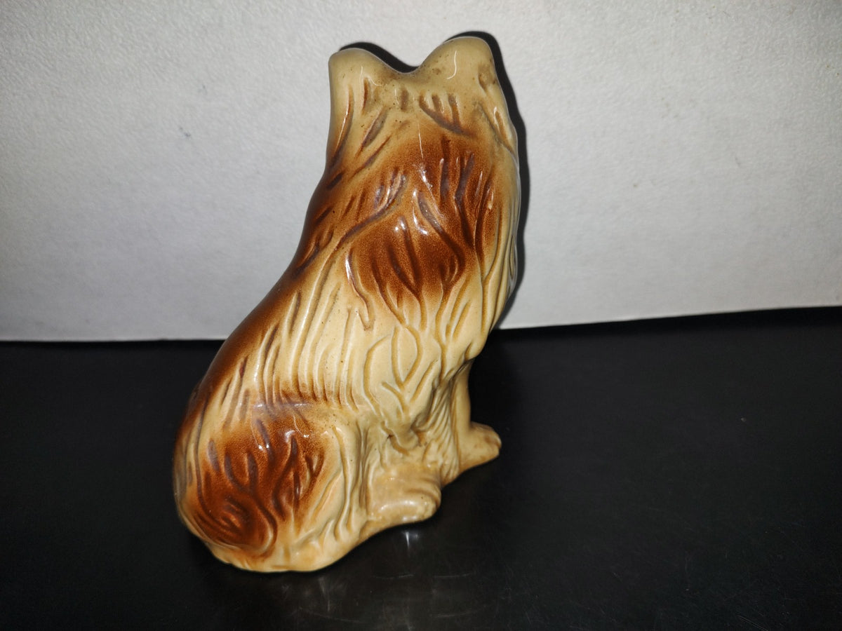 A2- Pieza De Cerámica Esmaltada. Perro Rough Collie Sentado - Made In Brazil 4155 - 80'S