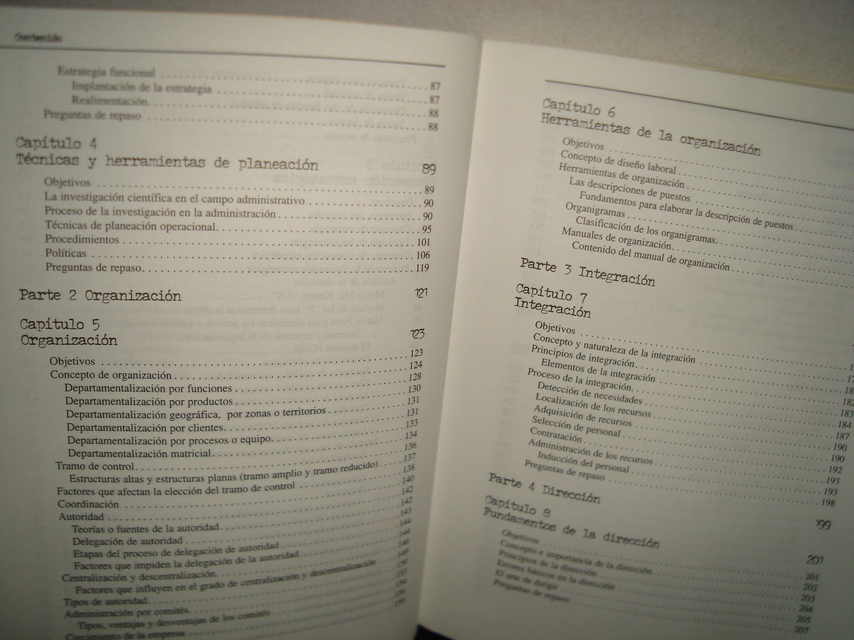 1- Administración - Javier Benavides Pañeda. McGraw-Hill