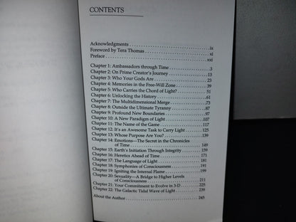 153- Bringers Of The Dawn. Teachings Of The Pleiadians. Barbara Marciniak. Bear & Company Publishing - 1992