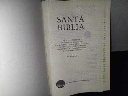 99- Santa Biblia. Luz. Clie Para La Presente Revisión 1977 De La Versión Reina Valera