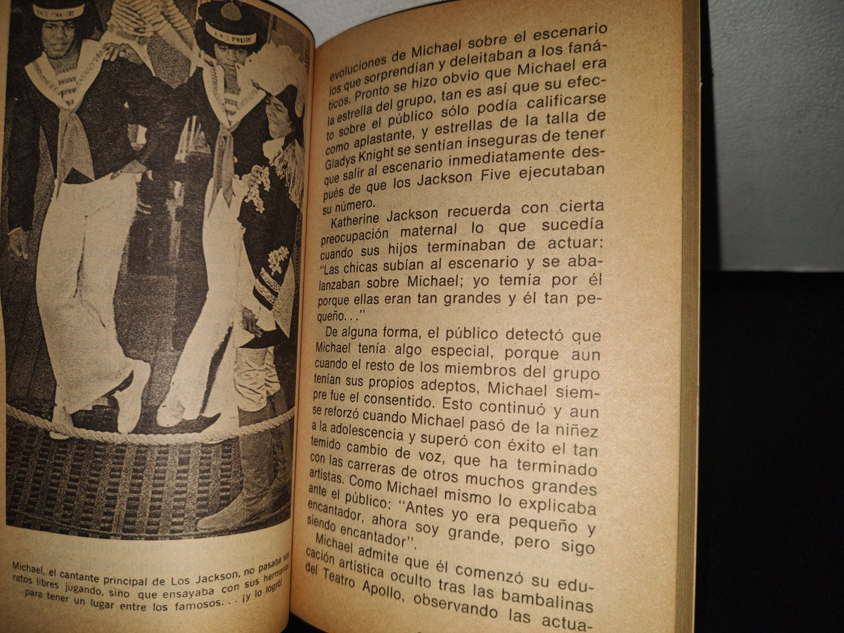 93- Lo Desconocido Sobre... Michael Jackson - Pilar Obón Y Jorge Sola - Primera Edición 1984