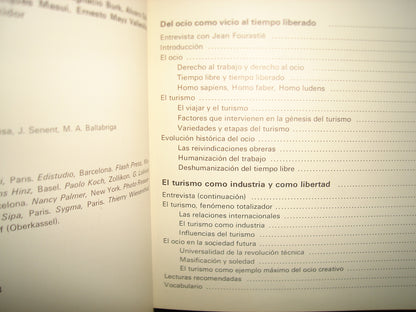 21- Biblioteca Básica Salvat - Ocio Y Turismo