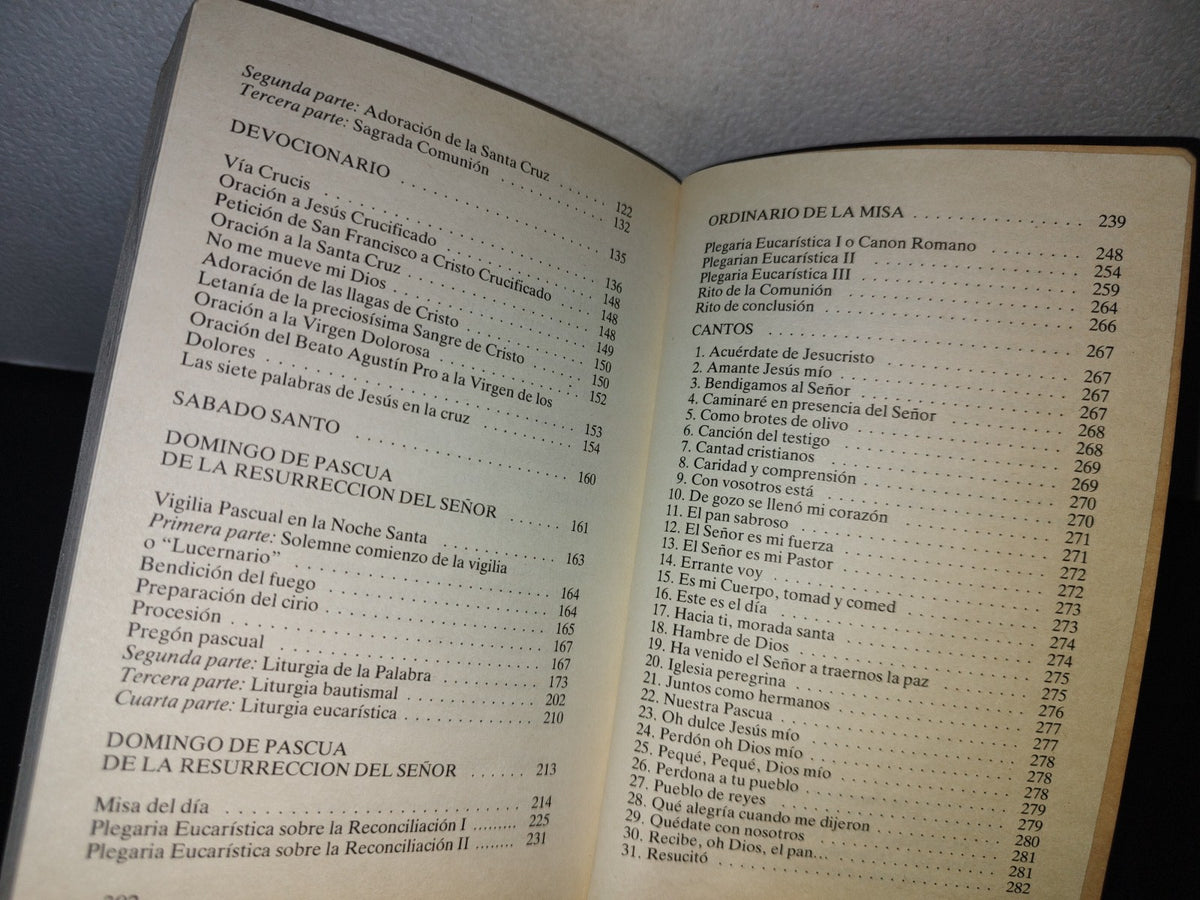 101- La Semana Santa Del Pueblo - Heriberto Jacobo M. - Ediciones Paulinas - 2011