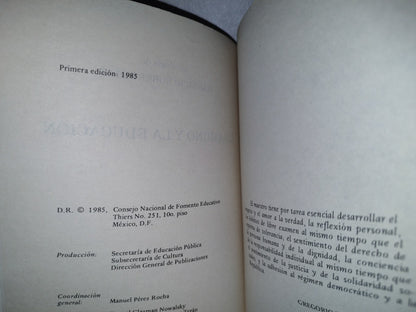 80- Unamuno Y La Educación - Antología De Mauricio Robert Díaz - Primera Edición 1985