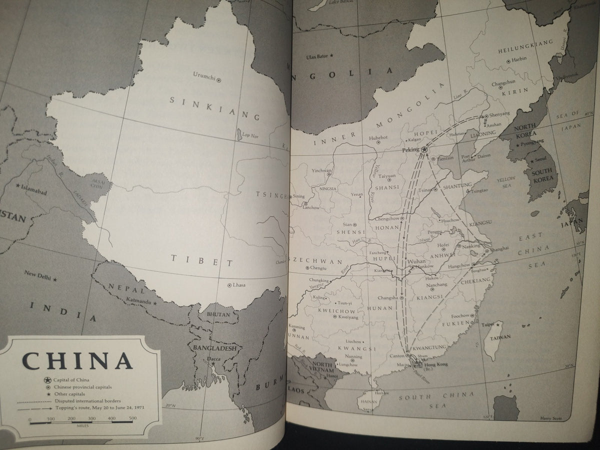 34- Journey Between Two Chinas - Seymour Topping - 1972