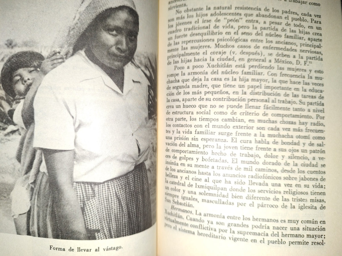 118- Vida Y Magia En Un Pueblo Otomí Del Mezquital - Luigi Tranfo - Instituto Nacional Indigenista, 1989