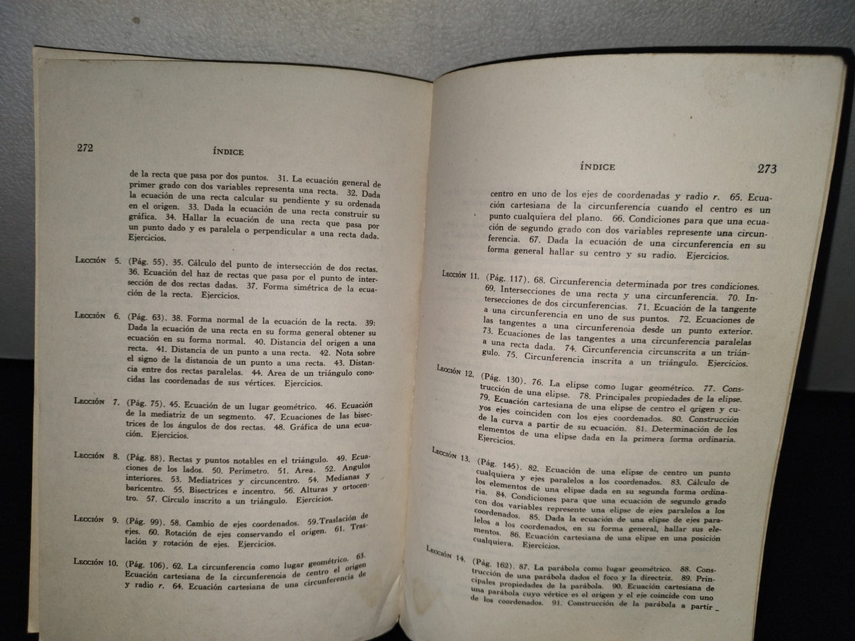 75- Geometría Analítica. Matemáticas Quinto Libro - Marcelo Santaló, Vicente Carbonell - Manuel Porrúa, S. A. Librería - 1979