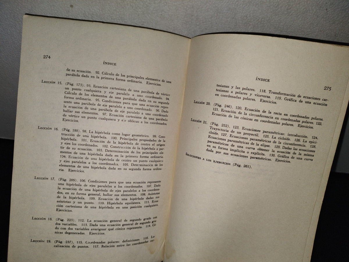75- Geometría Analítica. Matemáticas Quinto Libro - Marcelo Santaló, Vicente Carbonell - Manuel Porrúa, S. A. Librería - 1979
