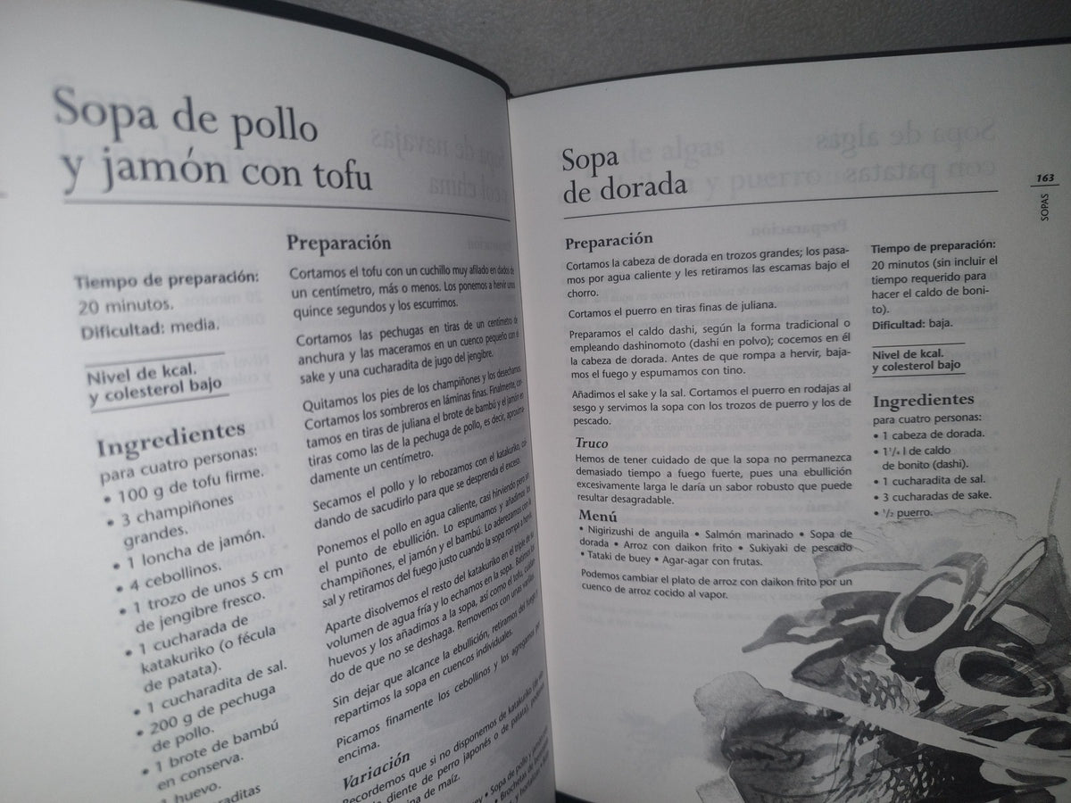 34- Cómo Preparar Auténtica Cocina Japonesa - J. Garro, Y. Kitazawa - Primera Edición 2002