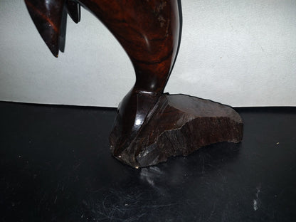 A1- Escultura Grande De Delfin En Madera Palo Fierro - 90'S