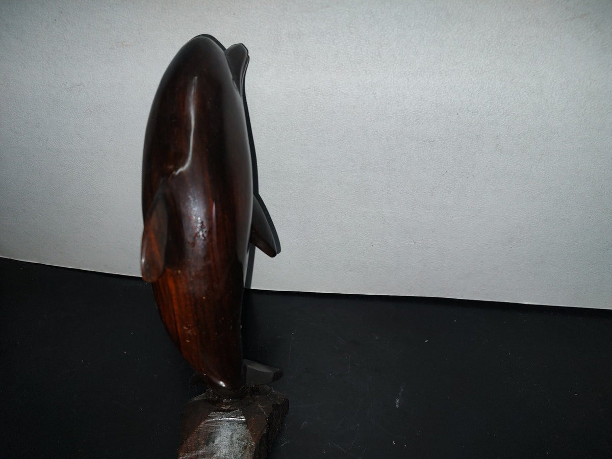 A1- Escultura Grande De Delfin En Madera Palo Fierro - 90'S