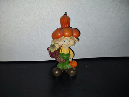 A2- Pieza De Resina. Granjero Con Sombrero De Calabaza - 80'S - 90'S